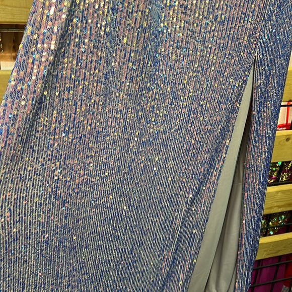 NWT,Morgan & Co Sequin Embellished Gown,rose/lilac - Picture 12 of 17